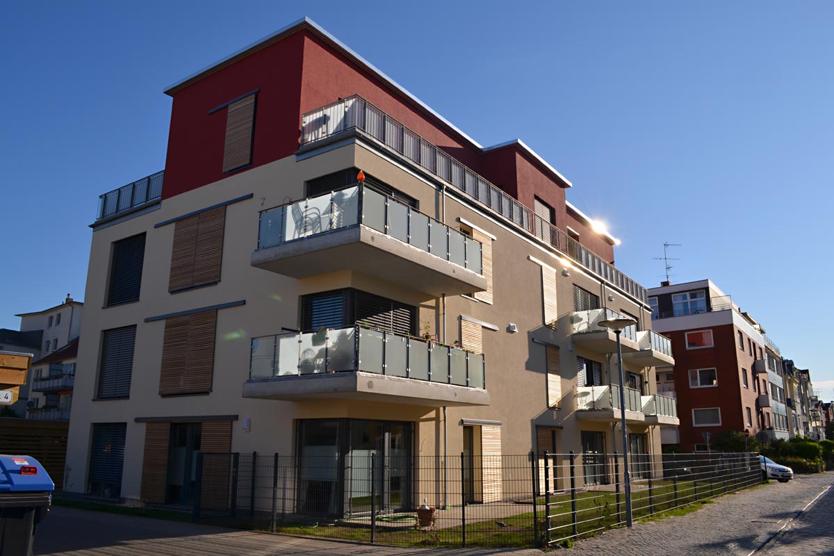 Referenz Erstellung der Wärmedämmung an Fassade in Hamburg